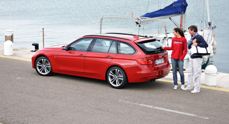  BMW 328i Touring Sport Line 2012 года  (фото 21 из 38)